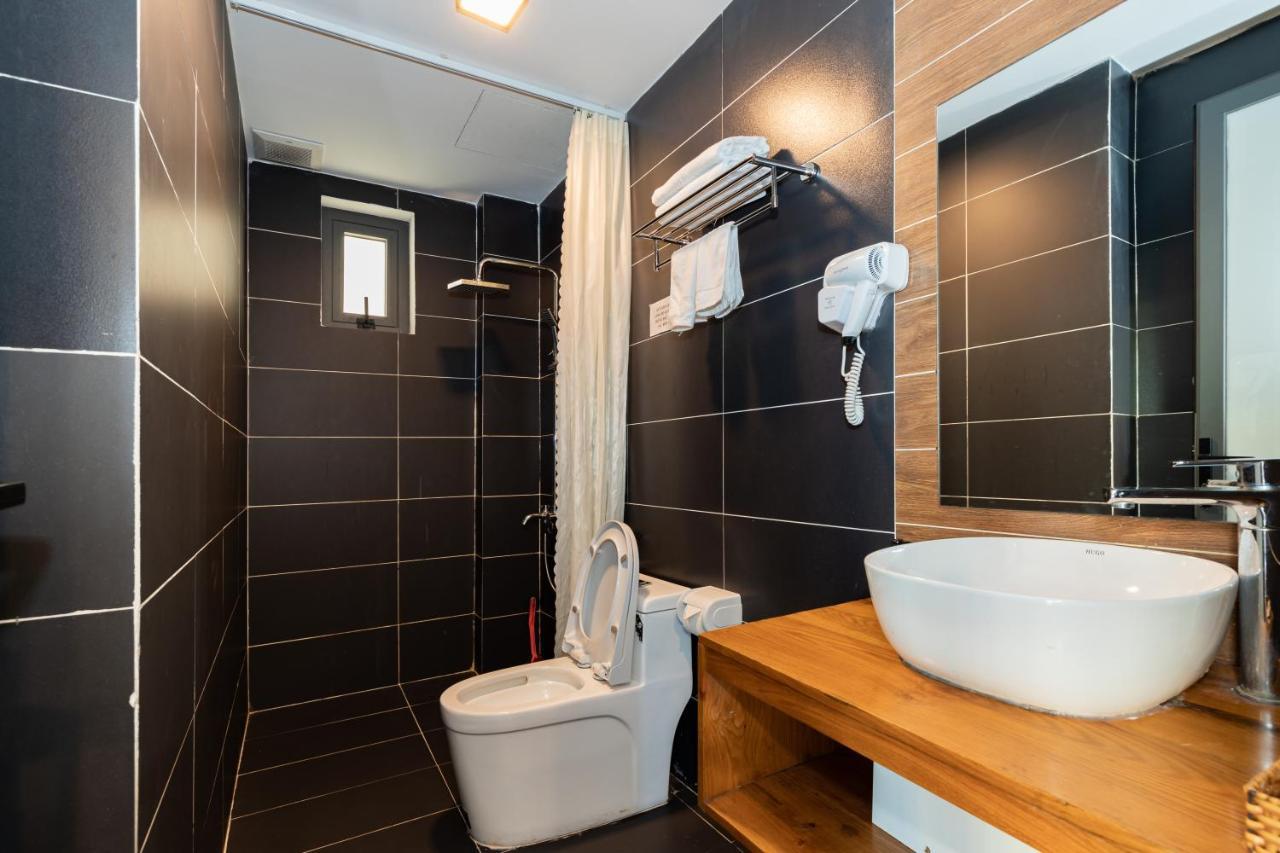 Smeraldo Hotel & Apartment Da Nang Bagian luar foto
