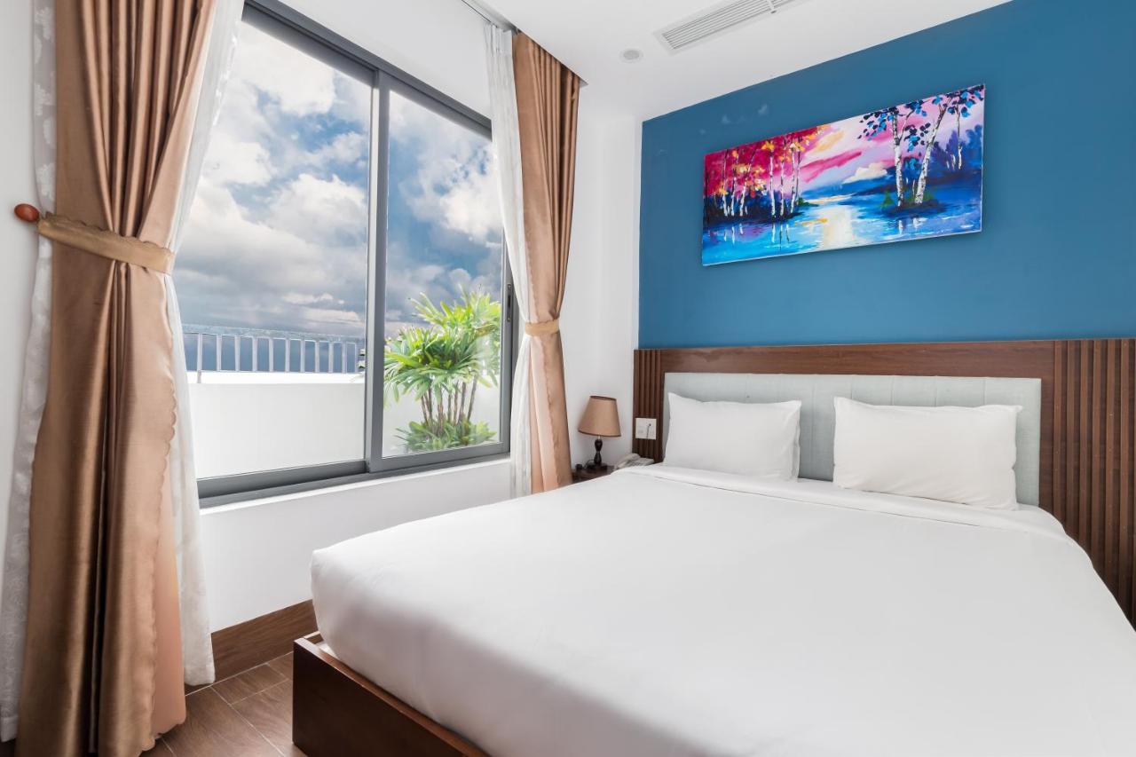 Smeraldo Hotel & Apartment Da Nang Bagian luar foto