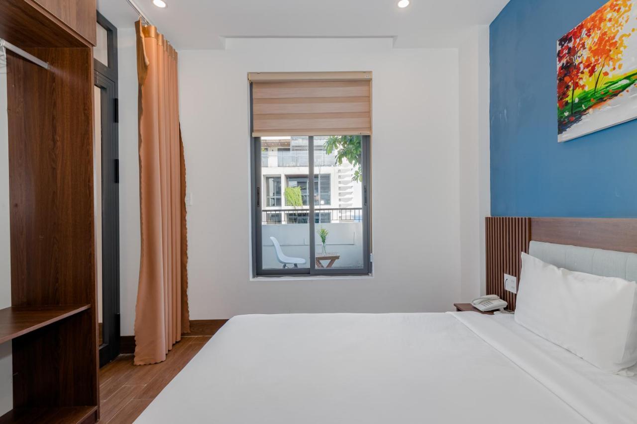 Smeraldo Hotel & Apartment Da Nang Bagian luar foto
